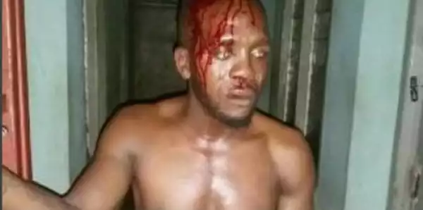 Phone Thief Beaten Mercilessly After He was Caught Robbing Students of the University Of Ibadan (Photos)